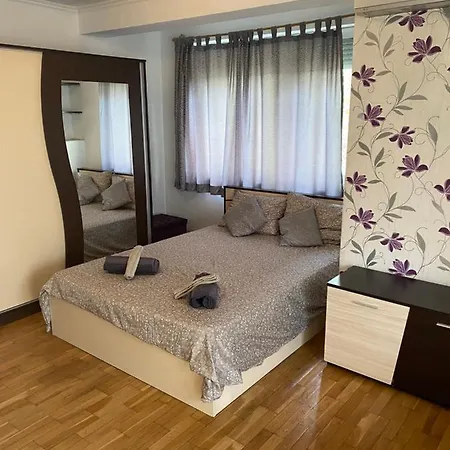 Apartment Central Studio With Lovely Terrace & Free Street Parking Plovdiv