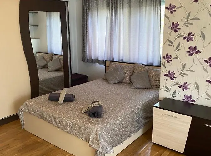 Apartment With Lovely Terrace & Free Street Parking Plovdiv